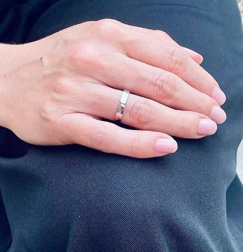 Bague 55 Hermès Ever Kelly - Bague alliance en platine GM 4 mm 58 Facettes LMB-104