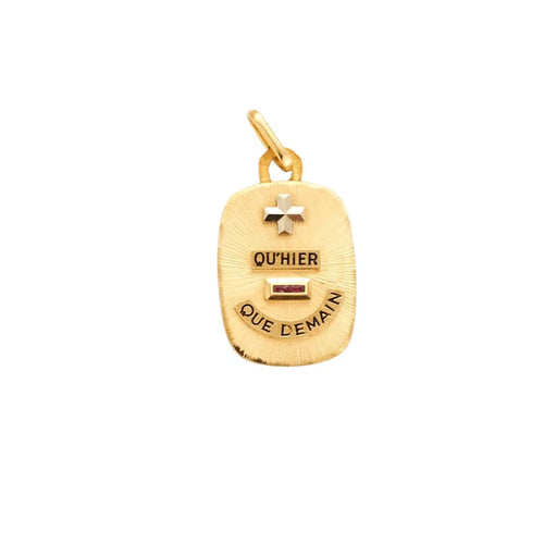 Pendentif Augis - Médaille d’amour rectangulaire en or jaune 18K 58 Facettes
