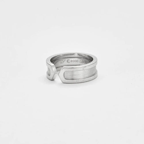 Bague 51 Cartier - Bague C en or blanc 58 Facettes