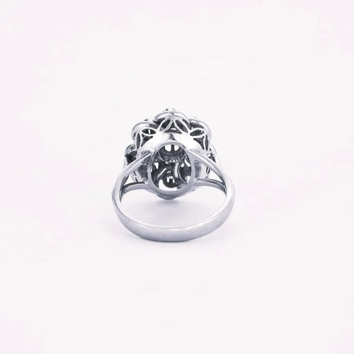 Bague 49 Bague pompadour sertie de diamants en or blanc et platine 58 Facettes