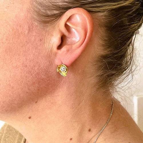 Boucles d'oreilles Boucles d'oreilles volutes en or jaune 18K et diamants 58 Facettes