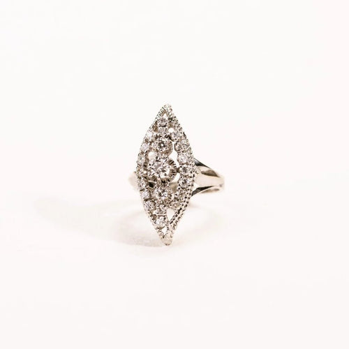 Bague 47 Bague marquise pavée de diamants en or blanc et platine 58 Facettes LMB-6