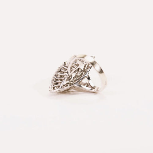 Bague 47 Bague marquise pavée de diamants en or blanc et platine 58 Facettes LMB-6