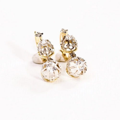 Boucles d'oreilles Boucles d'oreilles dormeuses anciennes en or jaune et blanc, diamants 58 Facettes LMB-278