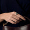Bague 55 Bague marguerite ancienne en or deux tons, émeraude et diamants 58 Facettes LMB-289