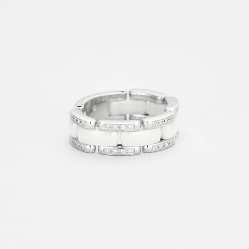 Bague 56 Chanel Ultra - Bague en or blanc 18k, céramique et diamants 58 Facettes