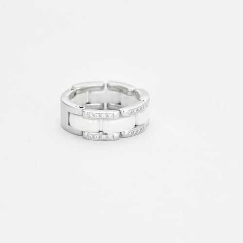 Bague 56 Chanel Ultra - Bague en or blanc 18k, céramique et diamants 58 Facettes
