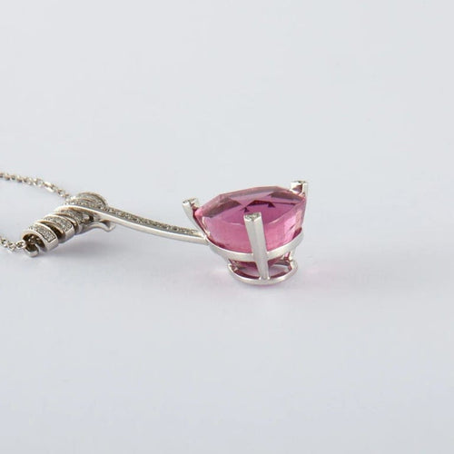 Collier Collier en or gris avec tourmaline rose et diamants 58 Facettes