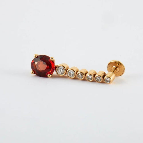 Boucles d'oreilles Boucles d'oreilles pendantes en or jaune 18K grenat mandarine et diamants 58 Facettes 2.586