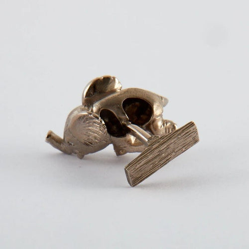 Boutons de manchette Boutons de manchette éléphant en or gris 18k et diamants 58 Facettes 2.566