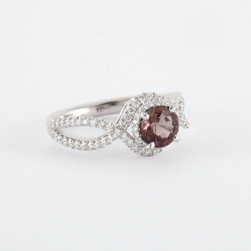 Bague 52 Tentation - Bague en or gris 18K avec saphir rose et diamants 58 Facettes 2.1122