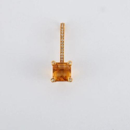 Pendentif Pendentif en or jaune 18k avec citrine et diamants 58 Facettes 2.159