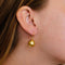 Boucles d'oreilles Boucles d’oreilles dormeuses en or jaune 18K et perles Gold 58 Facettes 2.578