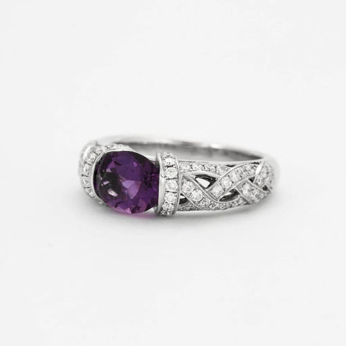 Bague 54 Bague entrelacée en or blanc 18k avec améthyste et diamants 58 Facettes 002.138