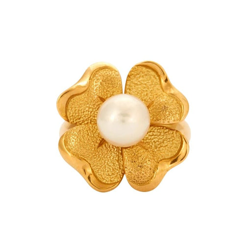 Bague 52.5 Bague trèfle en or jaune 18k avec perle Akoya 58 Facettes 002.198