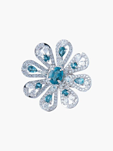 Bague 53 Bague fleur en or blanc 18 carats avec diamants et topazes 58 Facettes