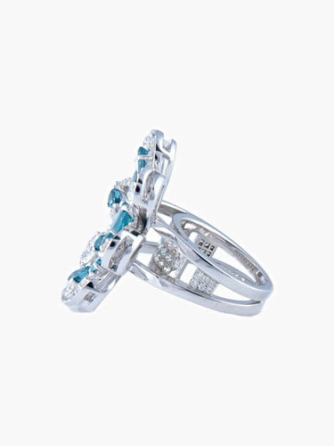 Bague 53 Bague fleur en or blanc 18 carats avec diamants et topazes 58 Facettes