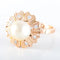 Bague 56 Bague fleur en or jaune 18K sertie d’une perle et diamants 58 Facettes LP 917
