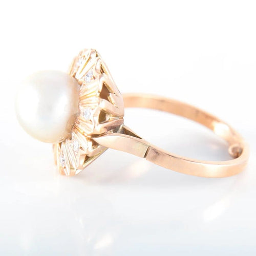 Bague 56 Bague fleur en or jaune 18K sertie d’une perle et diamants 58 Facettes LP 917