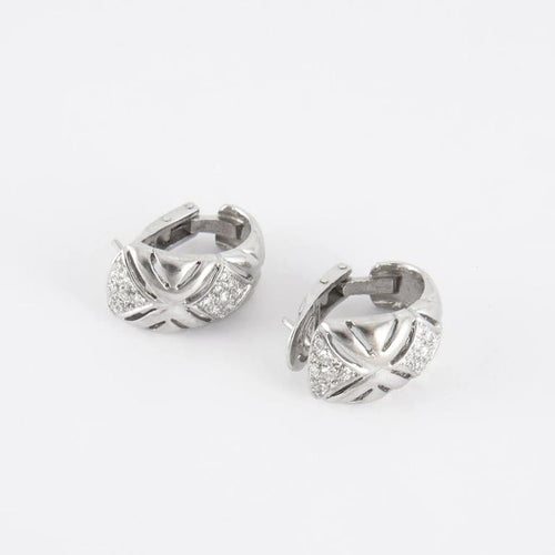 Boucles d'oreilles Créoles - Boucles d’oreilles en or gris 18K et diamants 58 Facettes