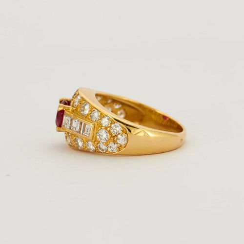 Bague 52 Bague rubis ovale pavée de diamants en or jaune 18K 58 Facettes