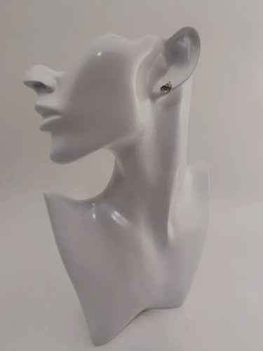 Boucles d'oreilles Boucles d’oreilles saphirs taille navette et diamants en or jaune 18k 58 Facettes