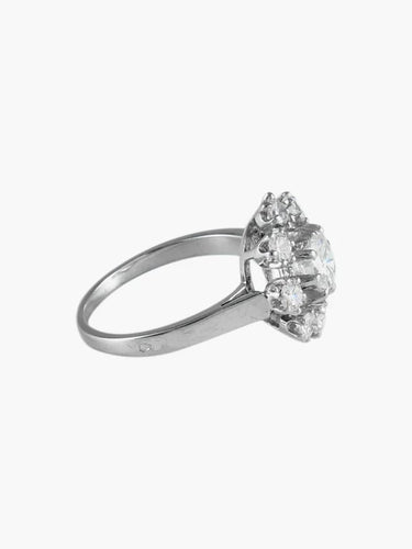 Bague 50 Bague marguerite en or blanc 750 et platine, diamants 58 Facettes