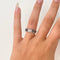 Bague 53 Bague solitaire en or blanc 18k avec diamants blancs et noirs 58 Facettes
