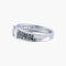 Bague 53 Bague solitaire en or blanc 18k avec diamants blancs et noirs 58 Facettes