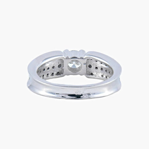 Bague 53 Bague solitaire en or blanc 18k avec diamants blancs et noirs 58 Facettes