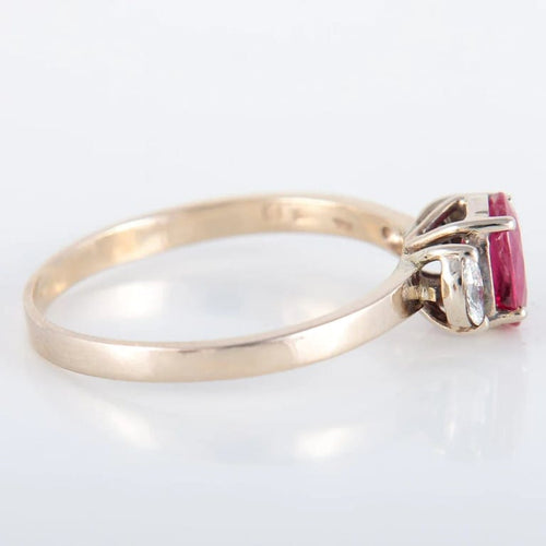Bague 57 Bague rubis épaulée en or blanc 750 58 Facettes 8397