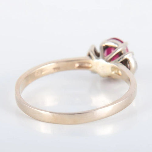 Bague 57 Bague rubis épaulée en or blanc 750 58 Facettes 8397