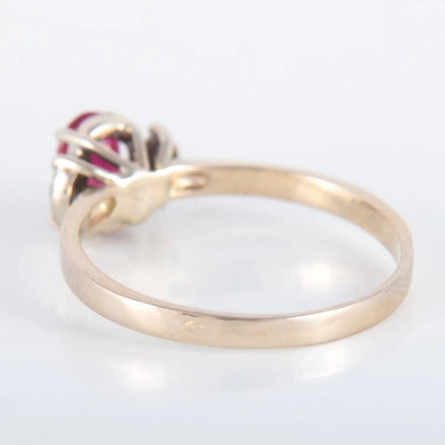 Bague 57 Bague rubis épaulée en or blanc 750 58 Facettes 8397