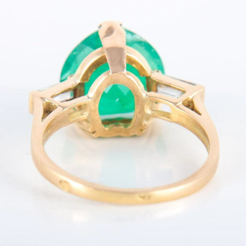 Bague 51 Bague cœur en or jaune 750 avec émeraude et diamants 58 Facettes 8392