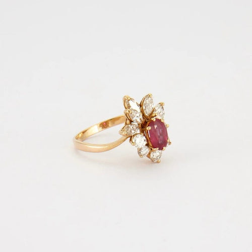 Bague 57 Bague marguerite en or jaune 750 rubis et diamants 58 Facettes 8475