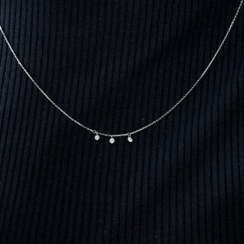 Collier La Brune et la Blonde 360° - Collier en or blanc 18k à 3 diamants 0,30 ct 58 Facettes M8927