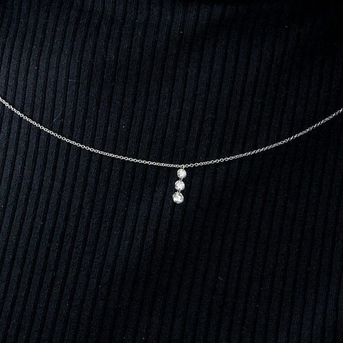 Collier La Brune et la Blonde 360° - Collier en or blanc 18k à 3 diamants 58 Facettes M8927