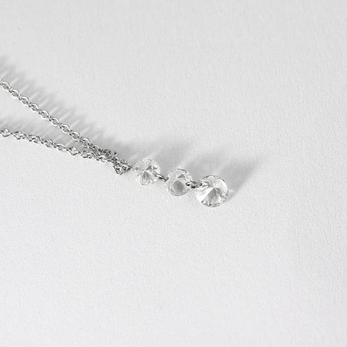 Collier La Brune et la Blonde 360° - Collier en or blanc 18k à 3 diamants 58 Facettes M8927