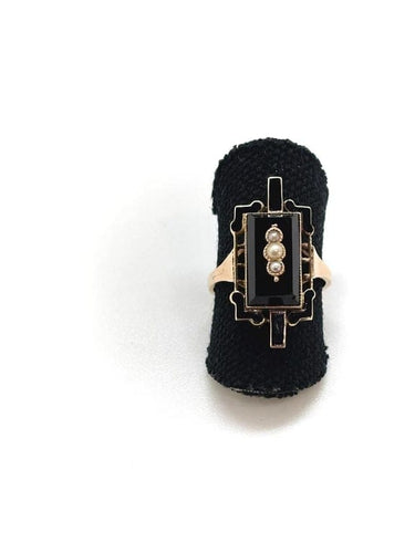 Bague 55 Bague ancienne en or jaune 14k sertie d’onyx et perles fines 58 Facettes M9101