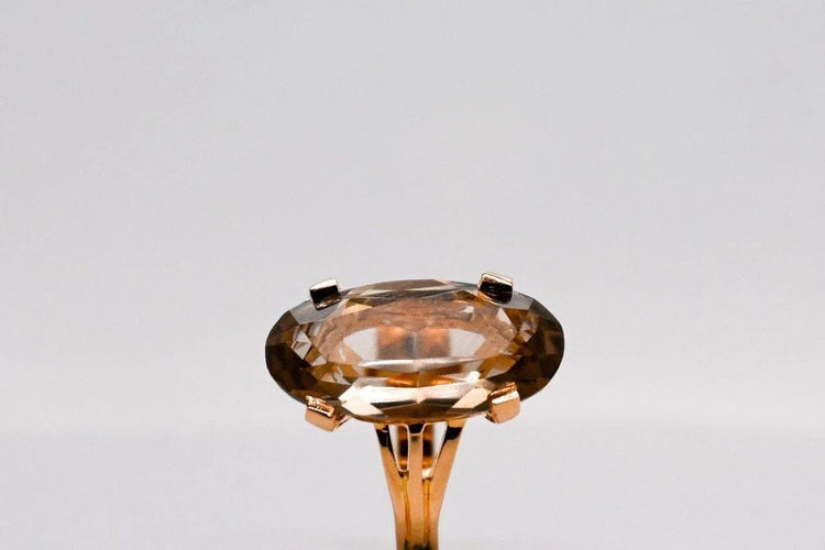 Bague 50 Bague en or jaune 18 carats avec quartz fumé taille navette 58 Facettes