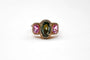 Bague 53.5 Bague cocktail en or rose 18 carats, saphir vert, saphirs roses et diamants 58 Facettes