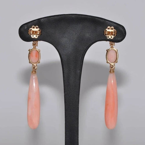 Boucles d'oreilles Boucles d'oreilles corail et diamants en or jaune 18 carats 58 Facettes 380123