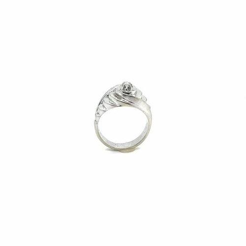 Bague 53 Bague Art déco coquillage en or blanc 18 carats et diamants 58 Facettes