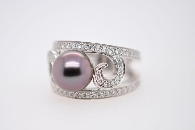 Bague 54 Bague cocktail en or blanc 18 carats avec perle de Tahiti et diamants 58 Facettes