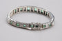 Bracelet Bracelet Art déco en or blanc, diamants et émeraudes 58 Facettes