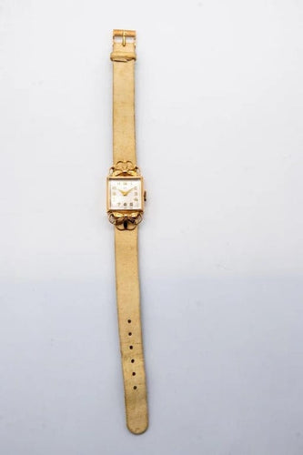 Montre Lip - Montre femme en or 18 carats, boîtier carré 19 mm 58 Facettes