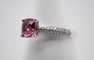 Bague 54 Bague en or blanc 18 carats avec diamants et saphir rose 58 Facettes