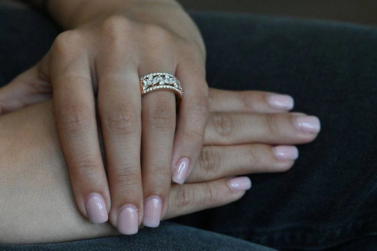 Bague 55 Bague alliance en or rose 18 carats et diamants 58 Facettes