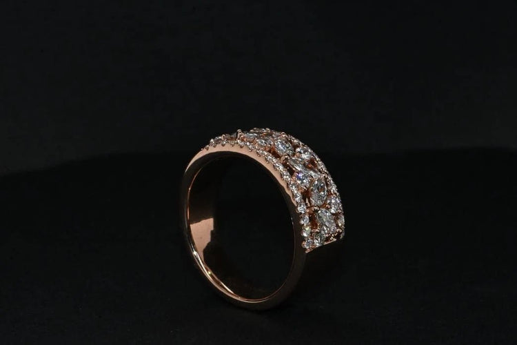 Bague 55 Bague alliance en or rose 18 carats et diamants 58 Facettes