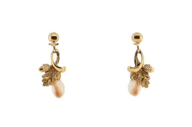 Boucles d'oreilles Boucles d’oreilles dents de biche en or blanc 18 carats 58 Facettes
